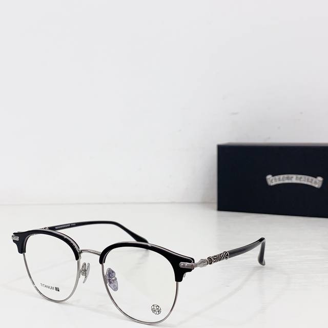 Chromeheart* Model: Ch5563 Size: 48 ports 18-145 DDD