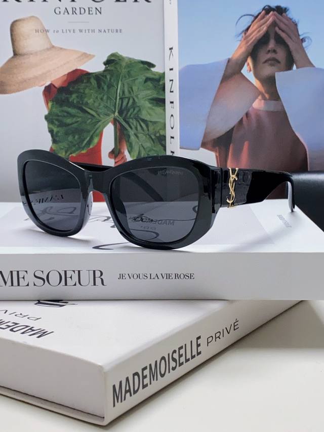 Ysl Saint Laurent sunglasses for women with interwoven letters Sl fashionable su