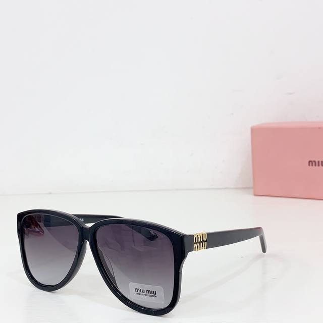 Miu M*Model:Smu08Xvsize:54 port 16-140 DDD