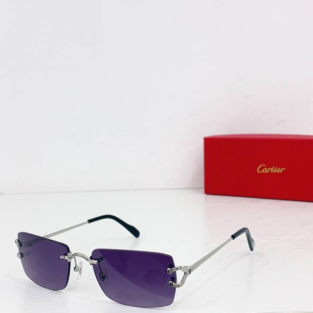 Cartie* Model: Ct0550S Size: 145 DDD