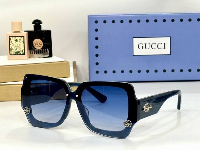 Gucci Mod: Gg1626 Size: 55-17-145 DDD