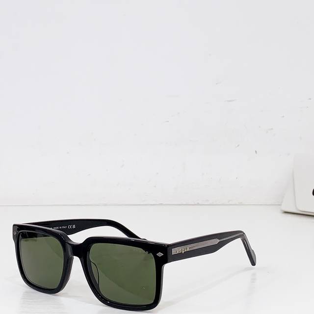 Vogu* Mod: 5573S Size: 55 ports 20 145 DDD