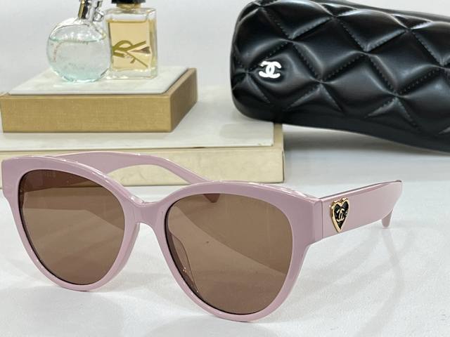 Chanel* Mod:Ch5477 Size:56-18-140 Heart Logo DDD