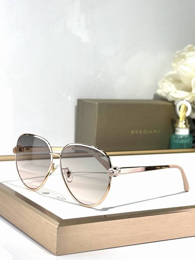 Bvlgar*New Mod: Bv40043 Size: 59-13-140 DDD
