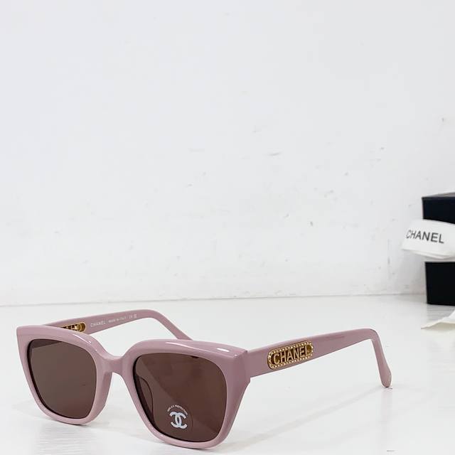 Chane*Model: Ch6819 Size: 54 ports 22-145 DDD