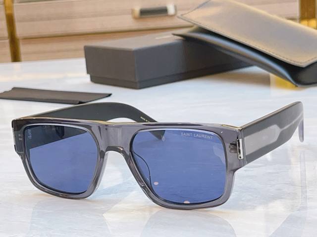 Saint Lauren* new eyewear frames. Model: Sl 659, Size: 55cm 20-145cm DDD