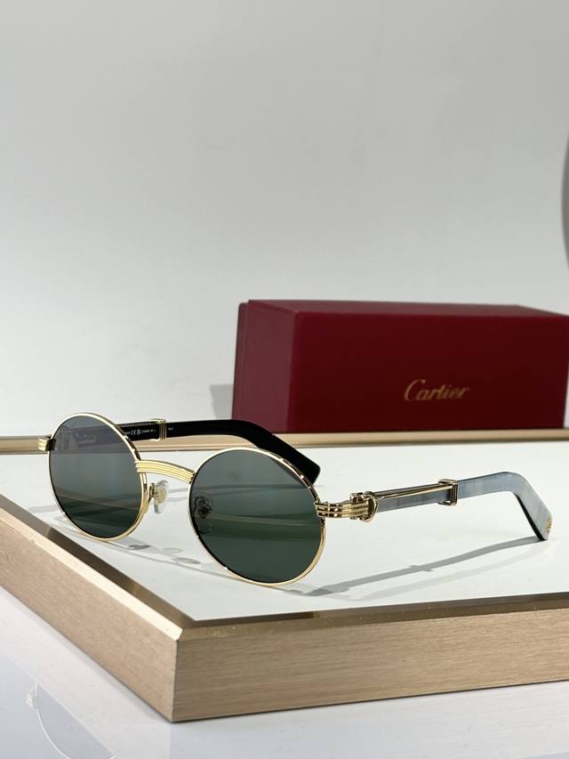 Cartier' Mod:Ct0464 Size:53-22-145 DDD