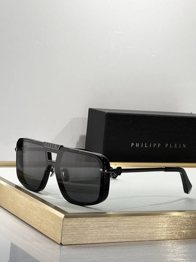 Top Quality High Quality Philipp Plein Model:008 Size:135