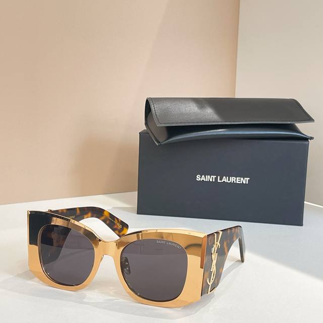Saint Lauren*Model: Sl 245Size: 54 ports 20-145 DDD