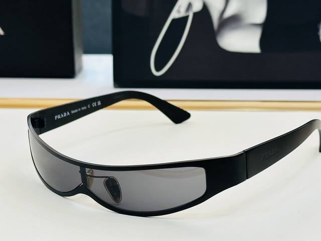 Prad*Prad Spr B22S Size: 123 Mouth 3-138 Eyewear series is exquisitely made Fd's
