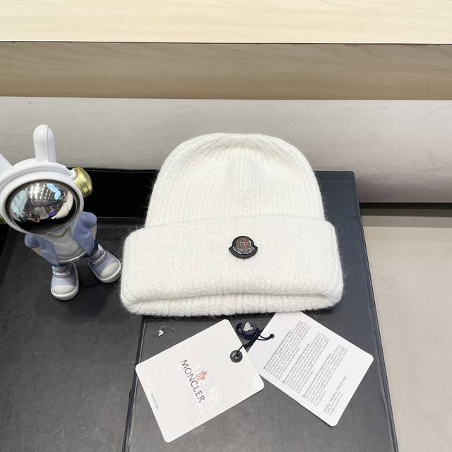 Moncler custom solid color rabbit fur knitted hat autumn and winter wool warm ha