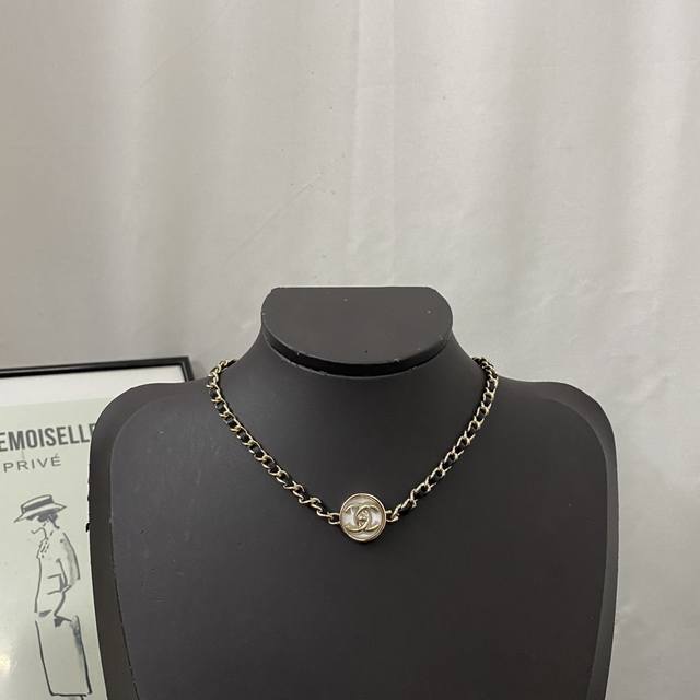 Chanel necklace hot-selling models are on sale now. Zp counter synchronization C