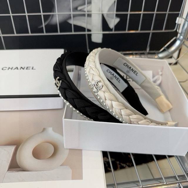 with packaging boxChanel Chanel new small fragrance headband, fashionable and t