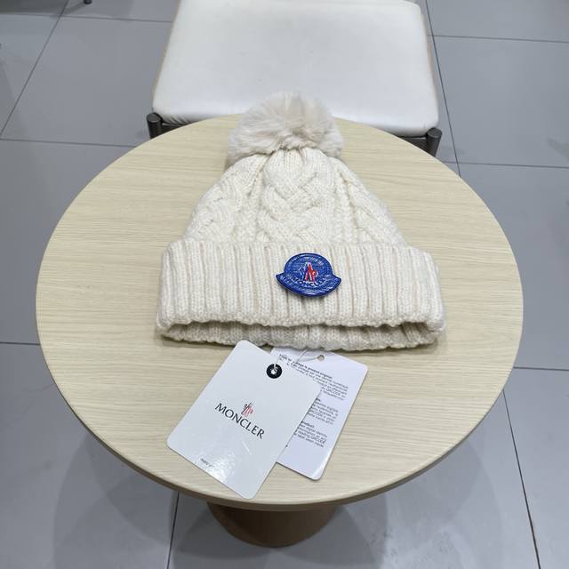 Moncler official website genuine beige knitted hat for men and women autumn and