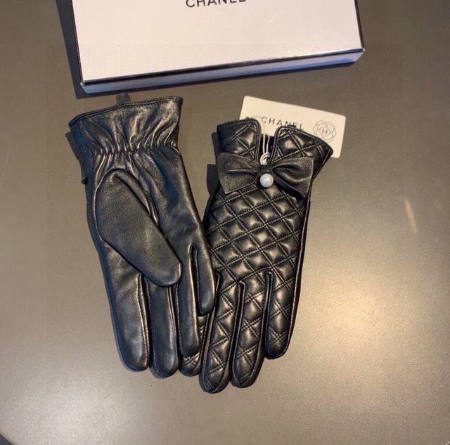 2025 new exclusive first touchscreen gloves Chanel original quality official web