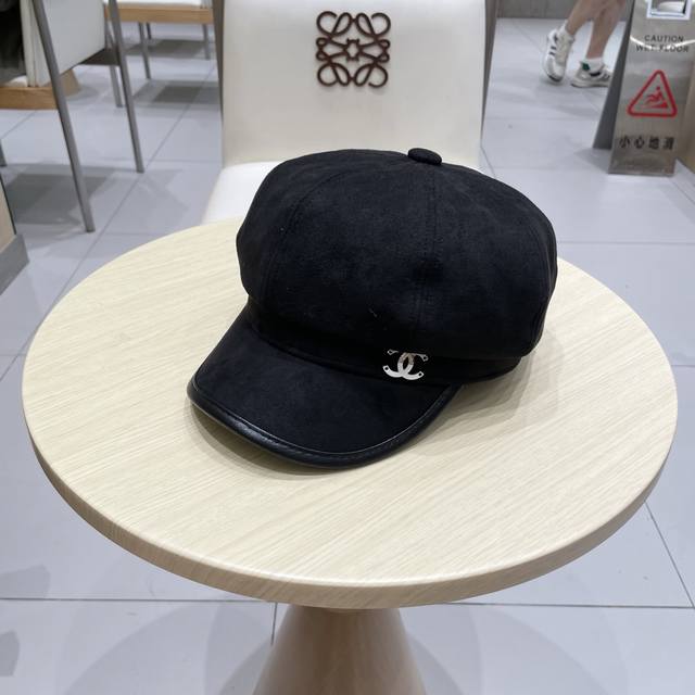 Chanel Chanel 2025 new spring and autumn leather brim octagonal hat female retro