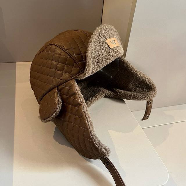 Ugg diamond earmuffs, Lei Feng hat DDD