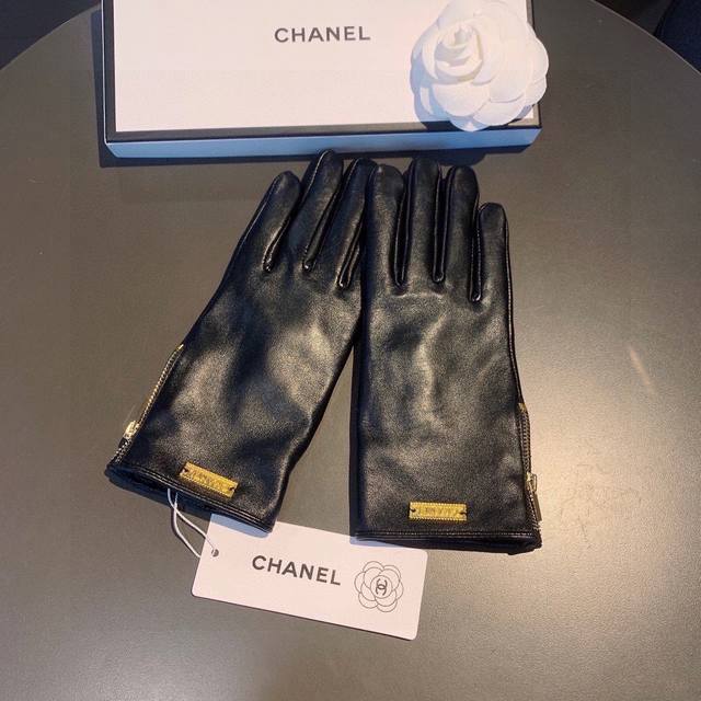 2025 new exclusive first touch screen gloves Chanel original quality official we