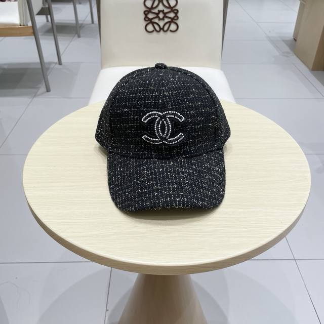 Chanel Chanel autumn and winter new simple logo baseball cap, new shipment, big