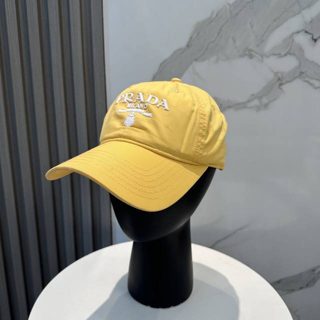 Prada 2025 new redesigned baseball cap, new arrival, big brand style, super easy