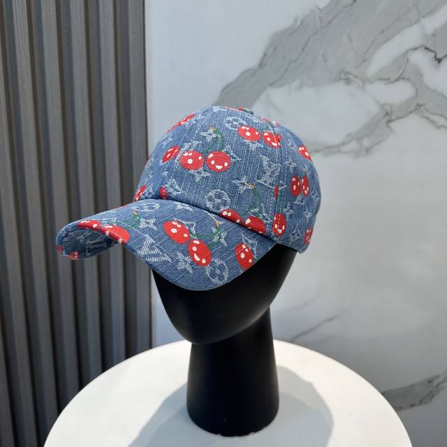 Lv Louis Vuitton's very popular baseball cap DDD. Simple and elegant, high-end q