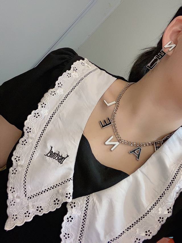 New Chanel earrings