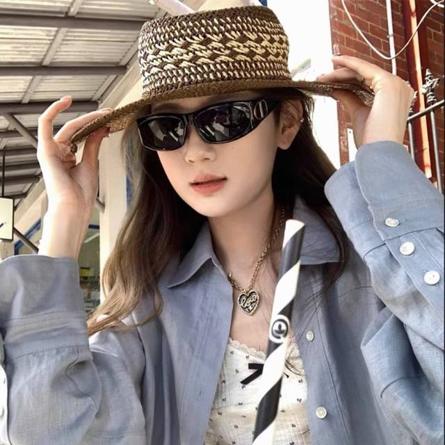 Dio*2025 new CD headband sunglasses for women, high-end futuristic sunglasses fo