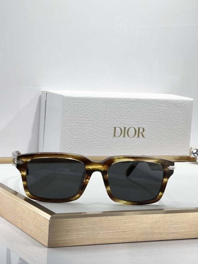 Dior Mod: Dior Black Suit S16F Size: 53 ports 20 145 DDD