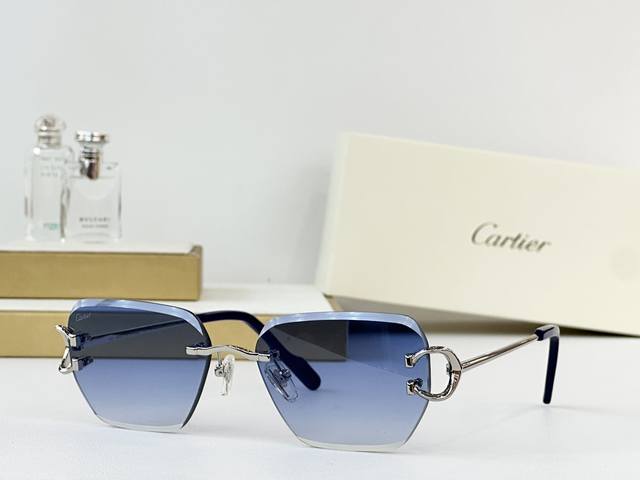 Cartier Mod: Ct0597 Size: 142 DDD