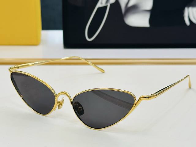 Loewe Lw40179U Size: 59 mouth 18-140 The real thing is more beautiful and is now