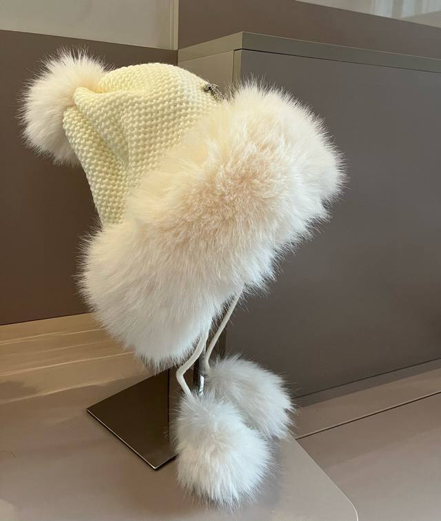 Chanel knitted earmuffs hat with fleece lining DDD