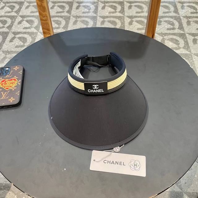 Chanel Chanel summer new style small Chanel style sequined sun hat hollow top ha