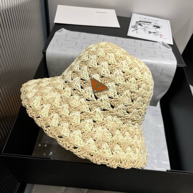Prada new straw hat, foldable, exclusive custom model, head circumference 57cm D