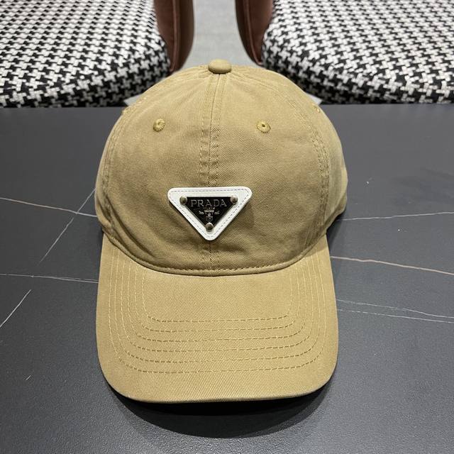 Prada Prada 2025 new baseball cap is fashionable and trendy, with high-end workm