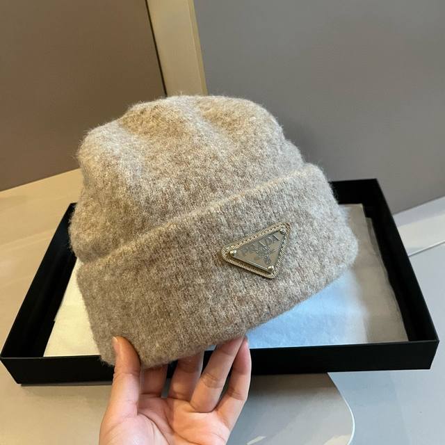 Prada wool hat, knitted beanie DDD