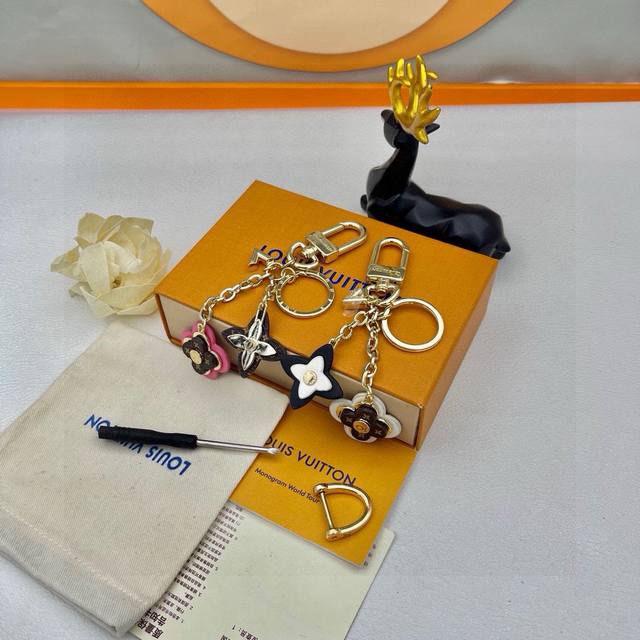 Complete set with picture packaging Louis Vuitton official website M63084 Bloom