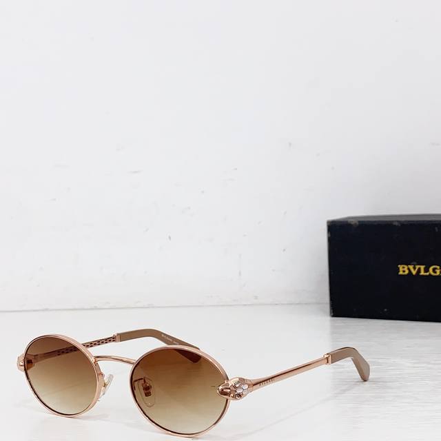 Bvlgar*Model: Bv6188Size: 54 ports 22-140 DDD