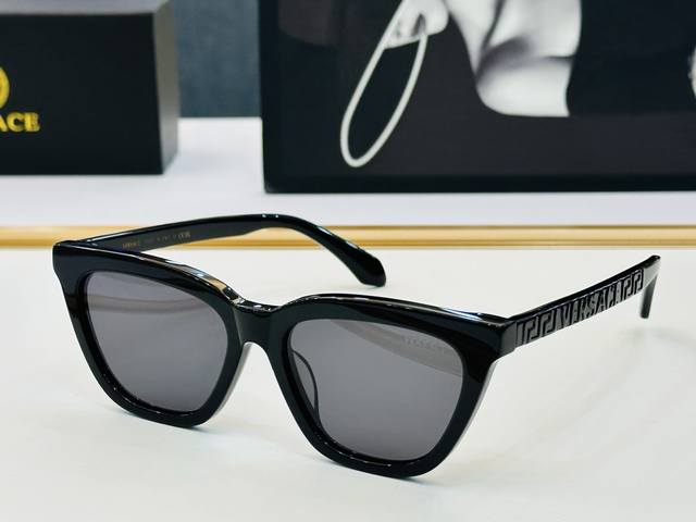 Versace mod: Ve3352U Size: 54 mouth 17-145 K has a fan DDD