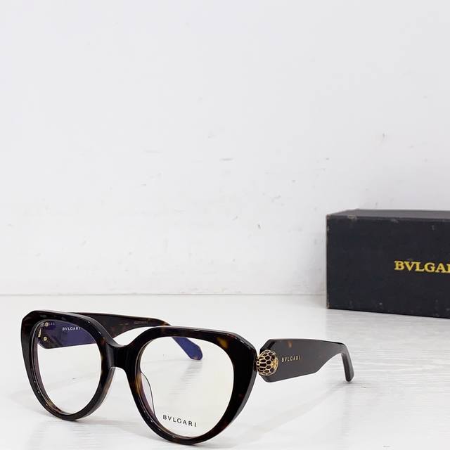 Bvlgar* Model: 50031 Size: 52 ports 18-140 DDD