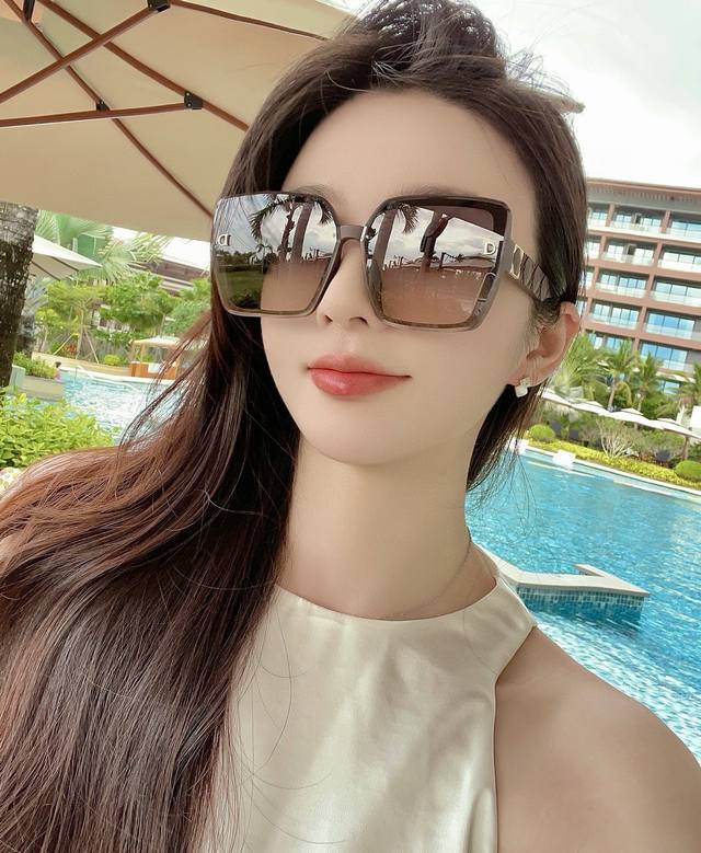 Dior-Dior 2025 Spring New Trend Hot Fashion Square Frame Polarized Sunglasses Hi