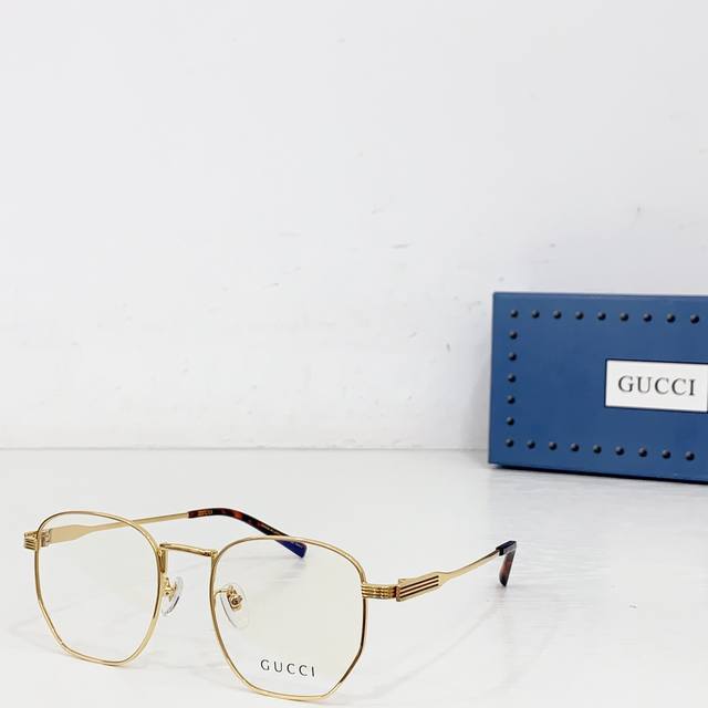Gucc*Model: Gg1878Sksize: 52 ports 22-145 DDD