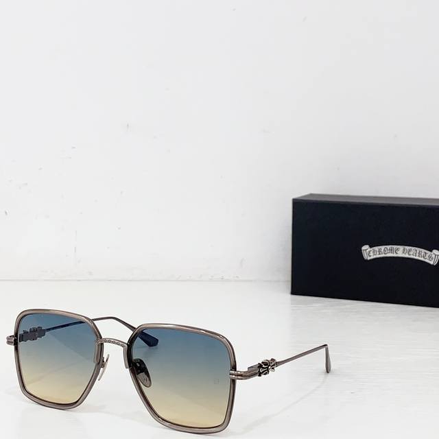 Chrome Hearts Mod: Data Vv Size: 52 ports 22-140 DDD