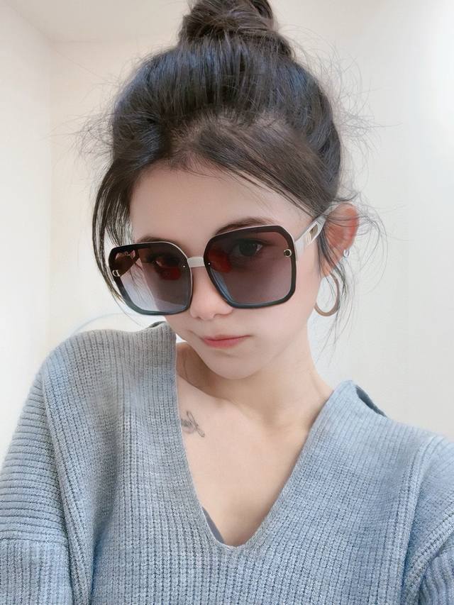 Tr version - Polarized exclusive big-brand sunglasses without filters, real shot
