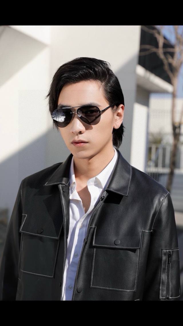 2025 New Louis Vuitton - Louis's new LV toad frame sunglasses, each pair is a bo