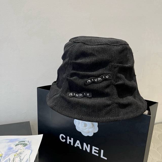 Miumiu new style bucket hat head circumference 57cm DDD