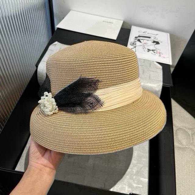 Celine, new basin hat, paired with linen accessories, full of celebrity style, h