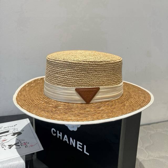 Prada new flat top hat, high-grade Pp straw fabric, head circumference 57cm DDD