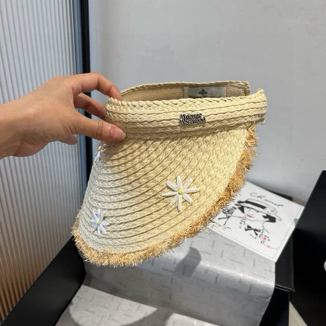 The Empress Dowager Cixi's hollow headband and sun hat DDD