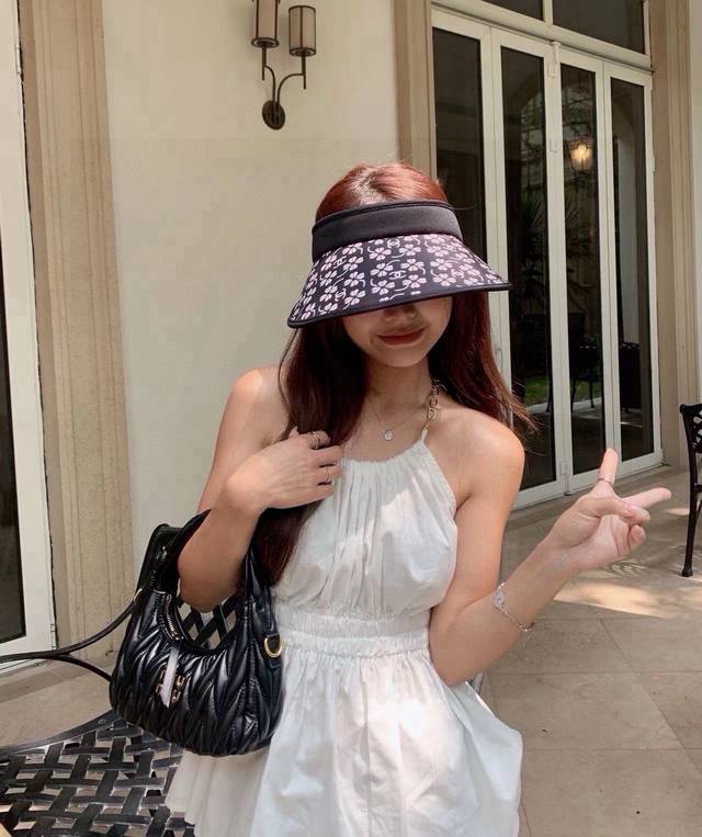Chanel Chanel hollow headband, sun hat, DDD
