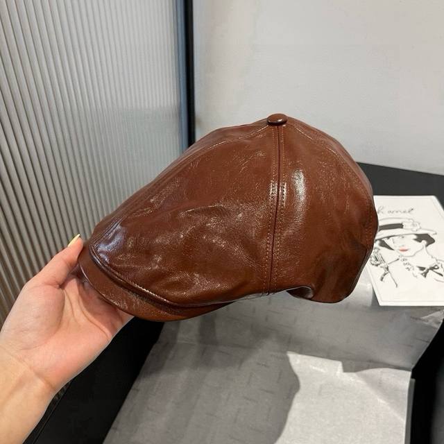 Prada new front hat, high-end custom, head circumference 57cm DDD